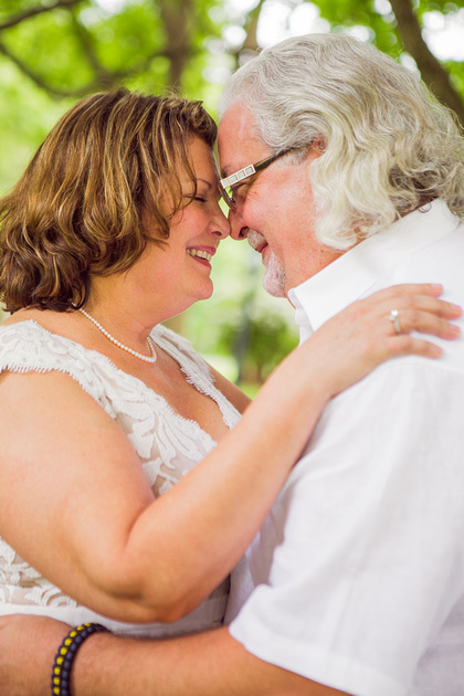 Laura & Todd, Eloping at Antrim 1844 in Taneytown, Maryland by Photographer Kelly Heck