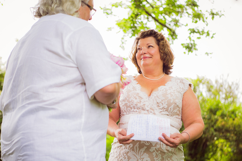 Laura & Todd, Eloping at Antrim 1844 in Taneytown, Maryland by Photographer Kelly Heck