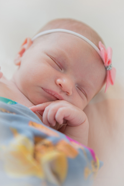 Isabel - Daughter of Diana & Dennis | Westminster, Maryland Infant Portraits by Kelly Heck Photography