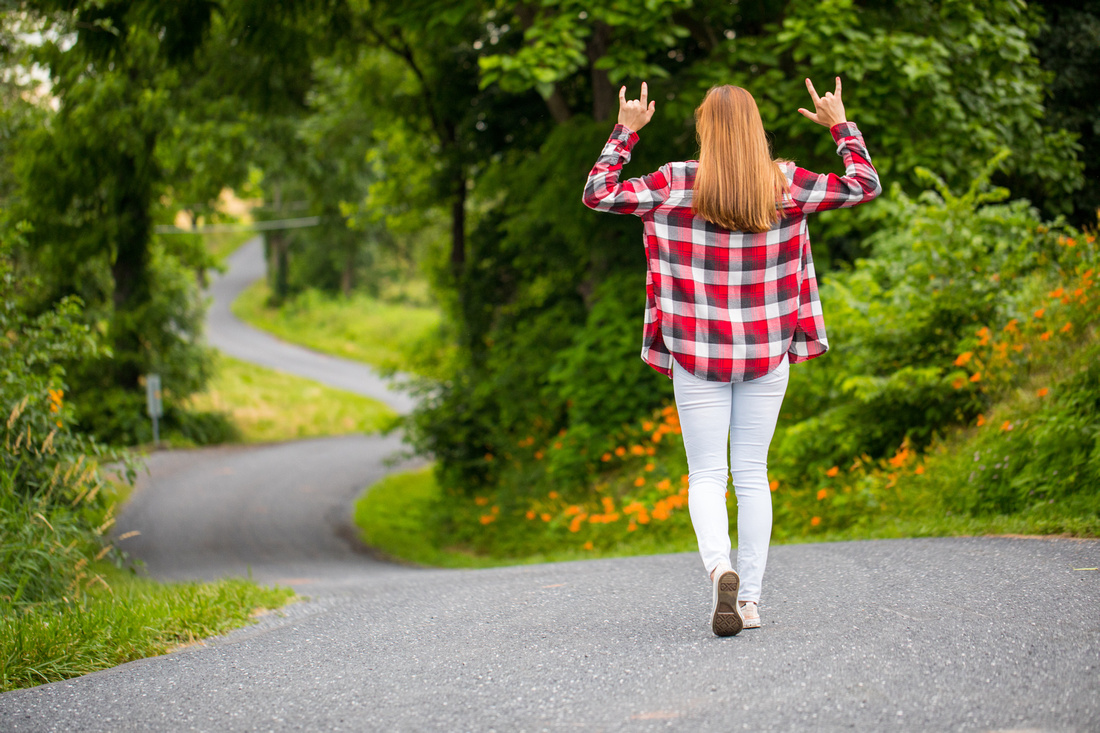 Gracie Baker Senior Photo Session | Taneytown, Maryland