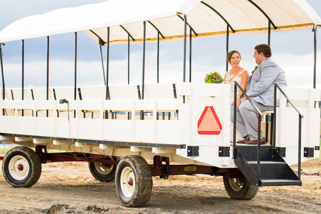 Wedding of Victoria Robinson & Trevor Hoff at Local Homestead Pr