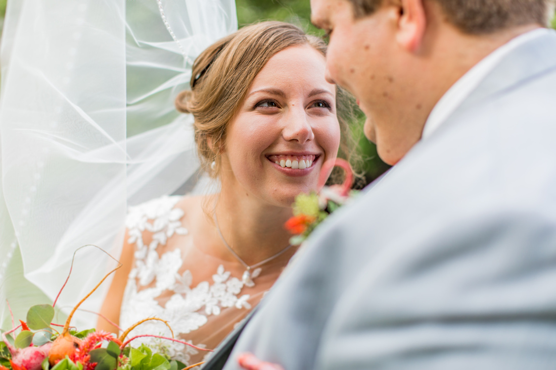 Wedding of Victoria Robinson & Trevor Hoff at Local Homestead Pr