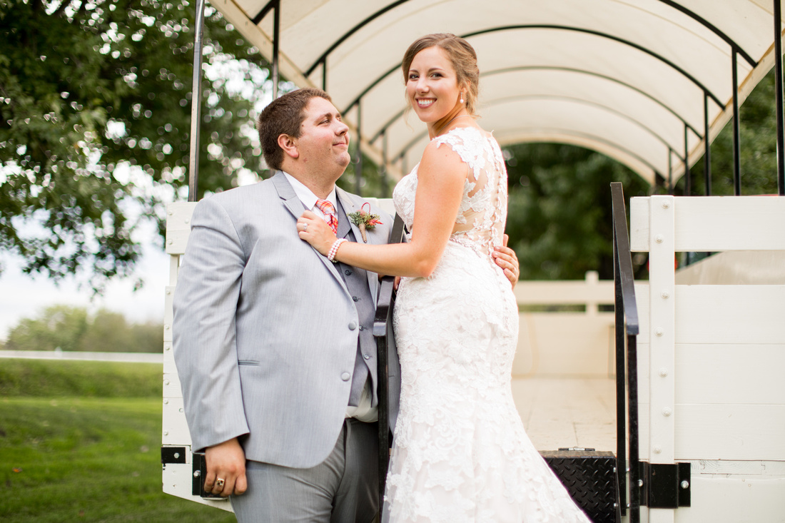 Wedding of Victoria Robinson & Trevor Hoff at Local Homestead Pr