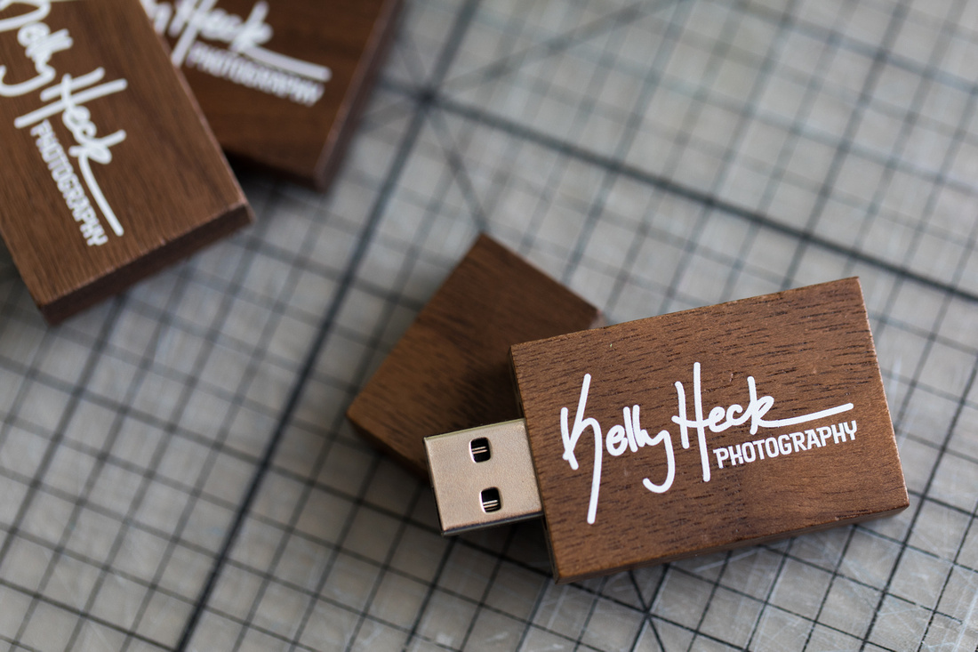 USB Memory Direct custom USB Drives for Kelly Heck Photography