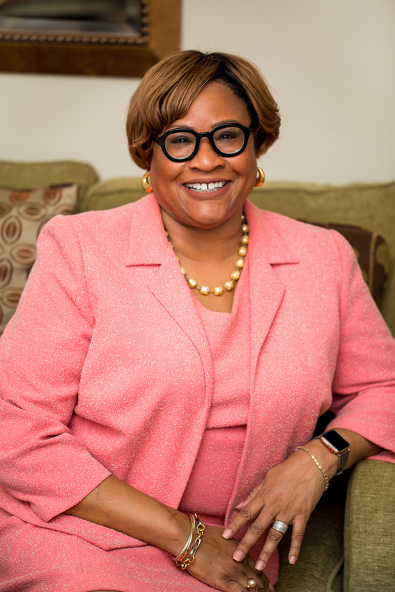 Hanover Borough's 1st African-American Mayor, Myneca Ojo | Hanov